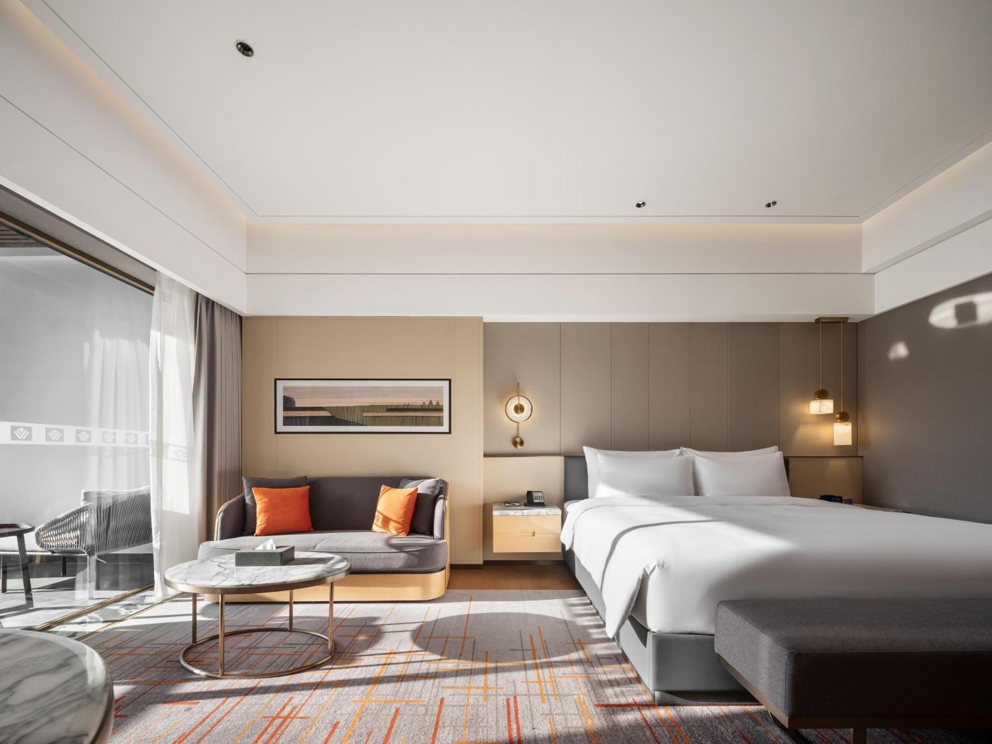 Wyndham Grand Zhaoqing Downtown Hotel Exterior photo