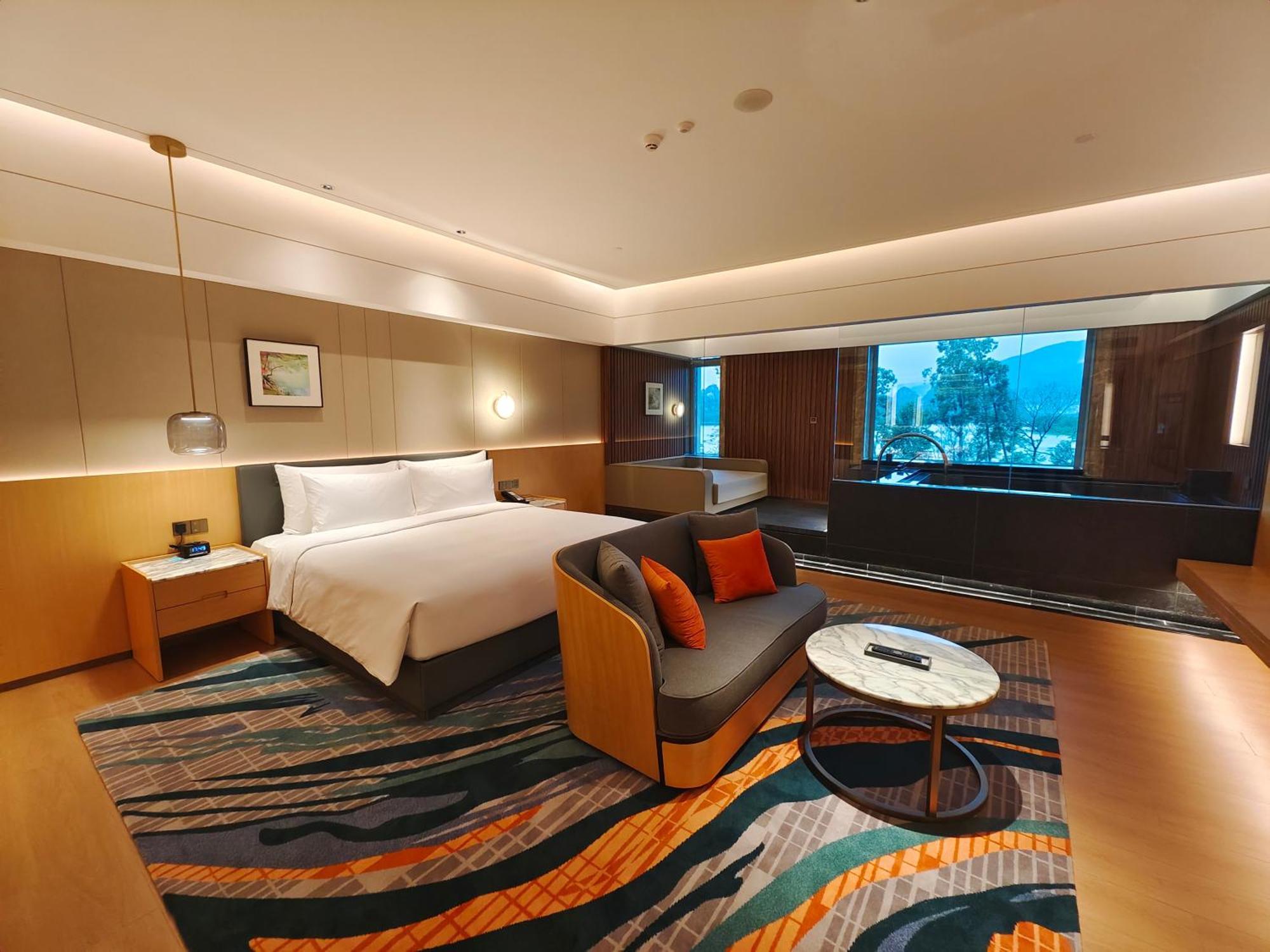 Wyndham Grand Zhaoqing Downtown Hotel Exterior photo